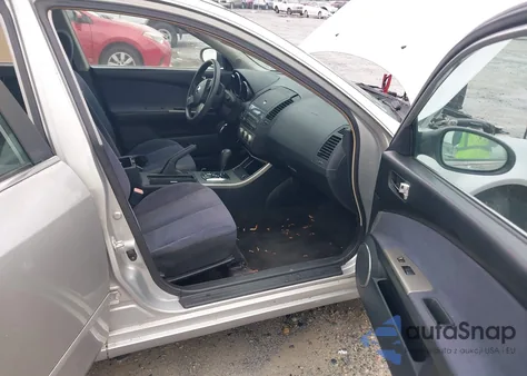 2005 Nissan Altima 2.5 S from USA, damaged, VIN 1N4AL11D65N412748